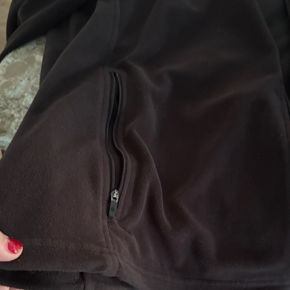 Black zip up Mayo fleece jacket - Picture 3 of 9